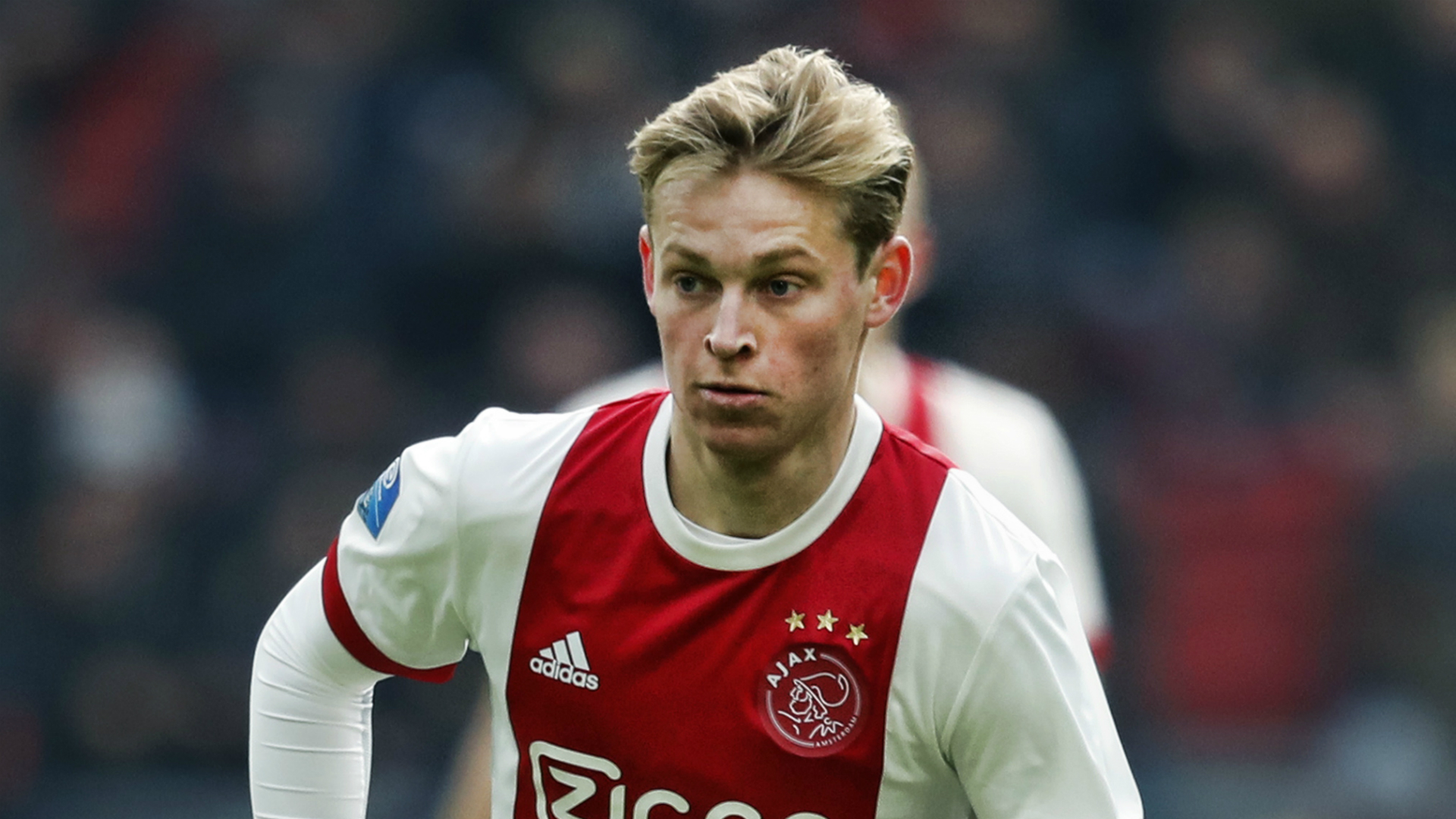 De Jong “zhgënjen” skuadrat e mëdha: Mund të qëndroj dhe një vit te Ajax!