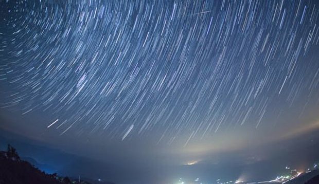 “Shi meteorësh” në fund të vitit 2018, ja kur mund t’i ndiqni
