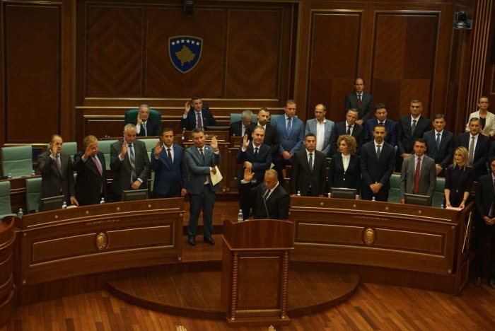 Këshilltari i Haradinajt tregon se edhe çka tjetër po kërkon Serbia pas taksës 100%