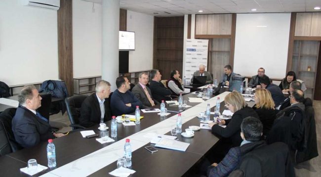 OSBE në Gjilan organizon punëtori për ngritjen e bashkëpunimit me auditorin e brendshëm