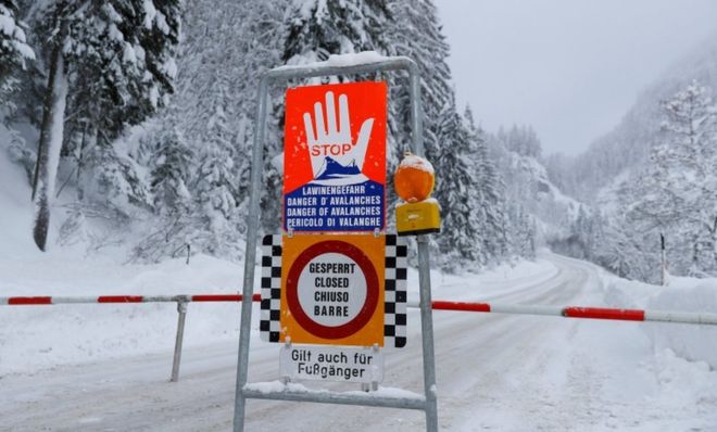 Orteku vret tre skiatorë në Austri
