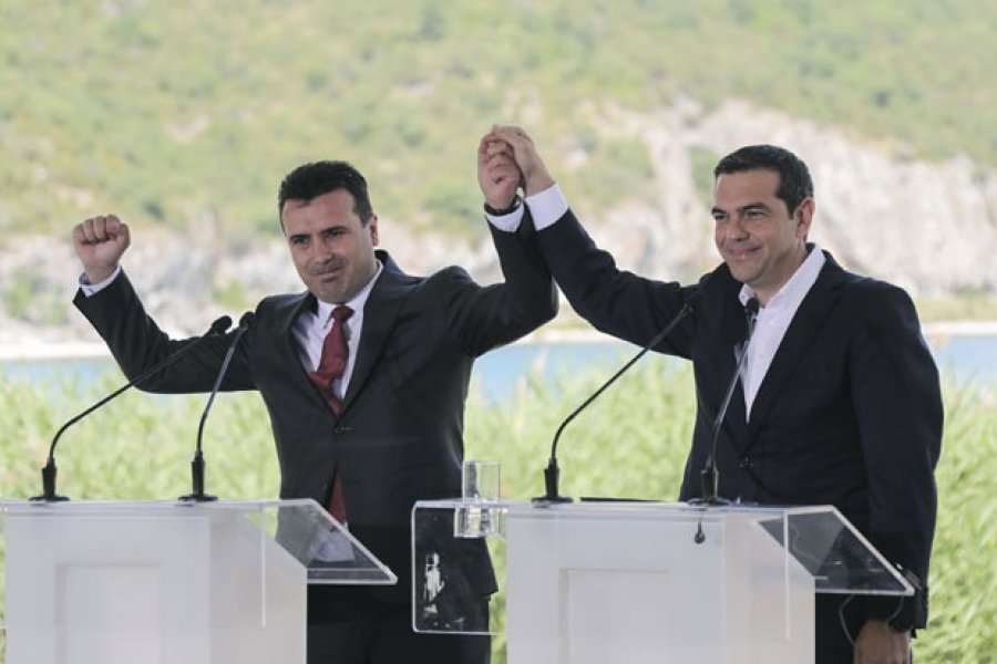 Tsiprasi dhe Zaevi nominohen për çmimin Nobel për paqe