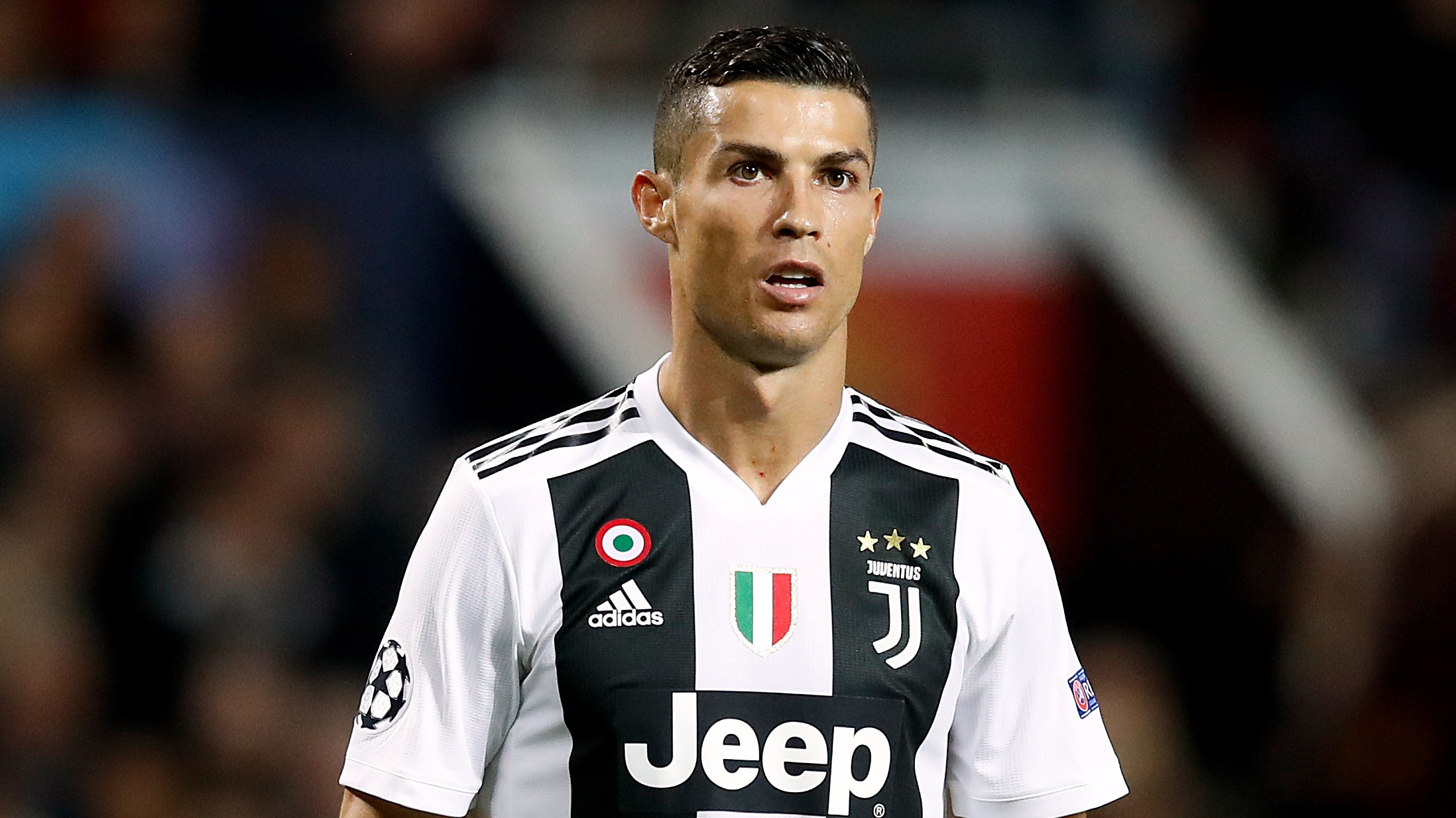 Zbulohen operacionit plastike të Cristiano Ronaldos