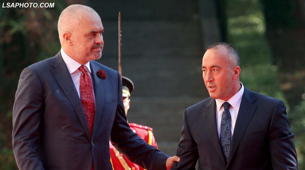 DW: Heqja e kufirit Kosovë-Shqipëri bashkim apo lehtësim i procedurave?