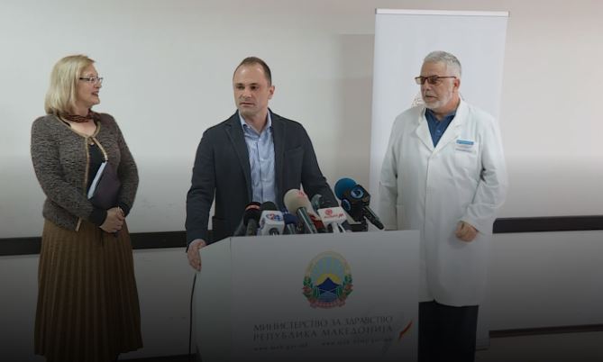 Shpallet epidemia e fruthit në Shkup