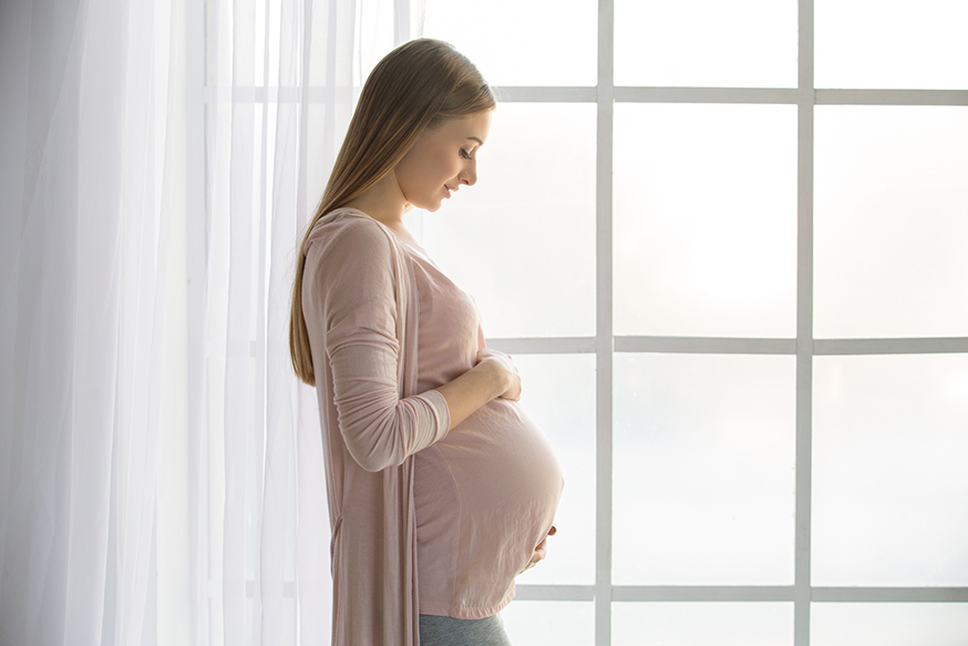 Këto janë ndryshimet pozitive që i ndodhin trupit pas shtatzënisë