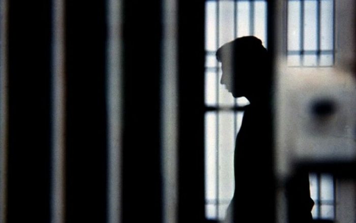 Pedofilia dënohet me burgim të përjetshëm, në Kodin e ri Penal