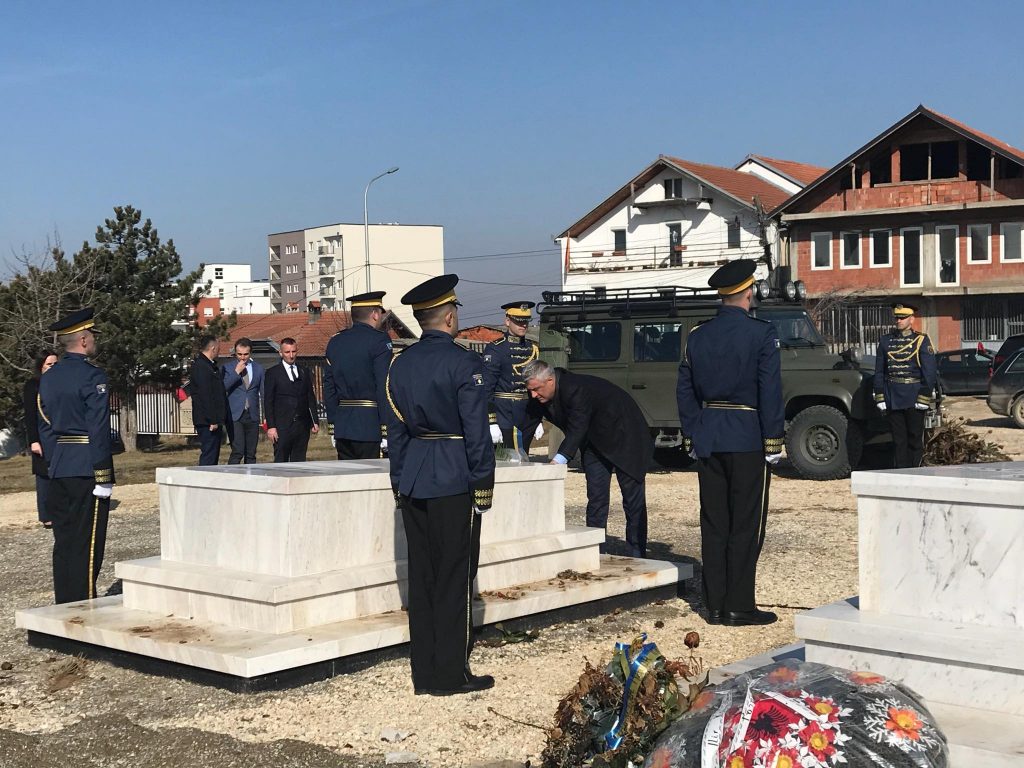 Thaçi: Adem Demaçi ishte babai i Pavarësisë së Kosovës