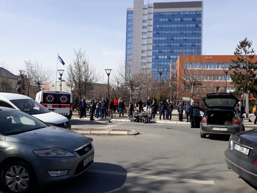 Një i lënduar nga aksidenti në Prishtinë, policia jep detaje