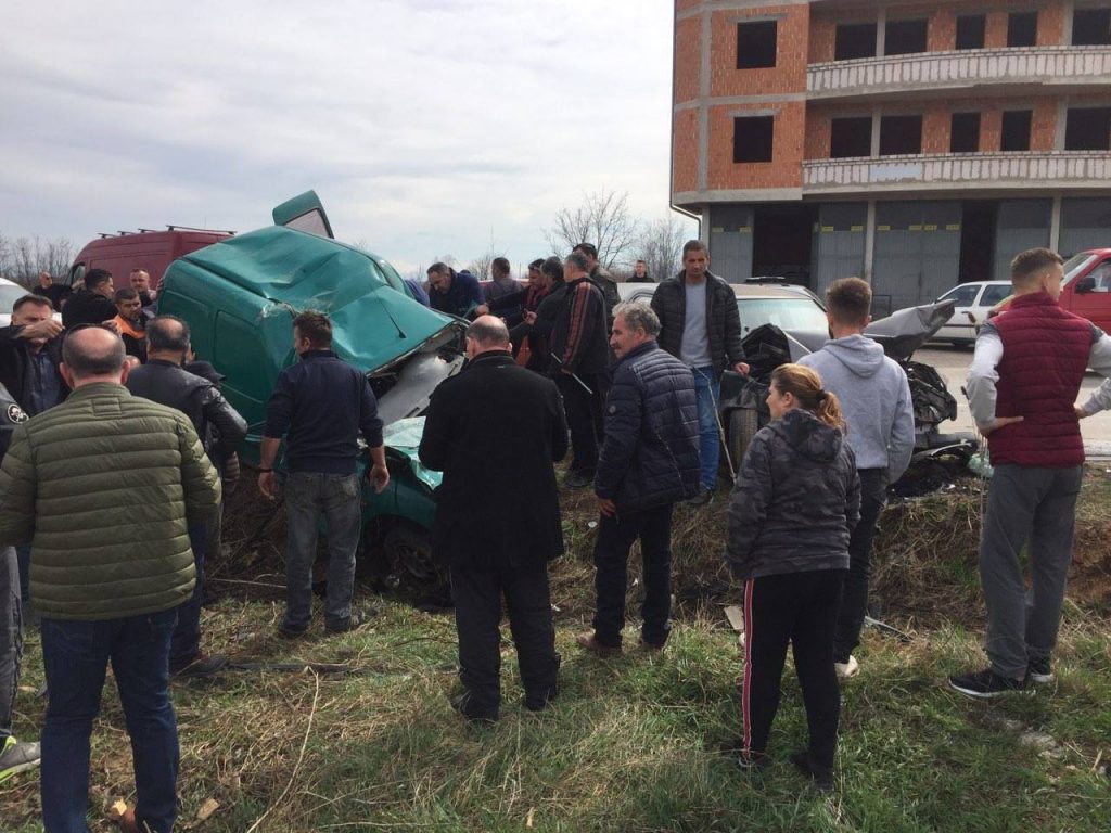 Aksidenti në Vitomiricë të Pejës, një person ndërron jetë ndërsa një grua është në gjendje të rëndë