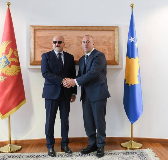 Haradinaj në takim me Darmanoviq flet për thellimin e marrëdhënieve bilaterale, bashkëpunimin ekonomik dhe politik