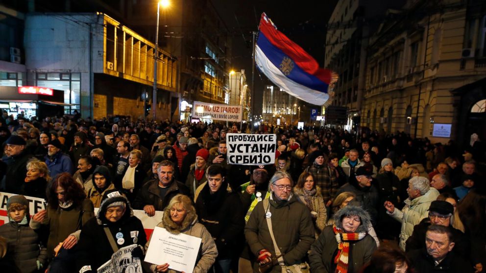 Vazhdojnë protestat kundër Vuçiqit