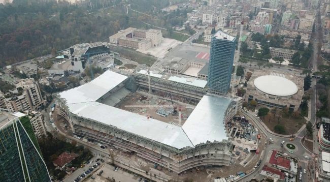 Stadiumi i ri, por organizimi i dobët, UEFA gjobit Shqipërinë