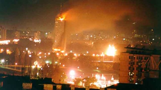 Stoltenberg: Bombardimet e NATO-s kundër Serbisë ishin të drejta