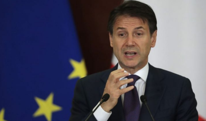 Kryeministri italian kërkon nga Kosova heqjen e taksës