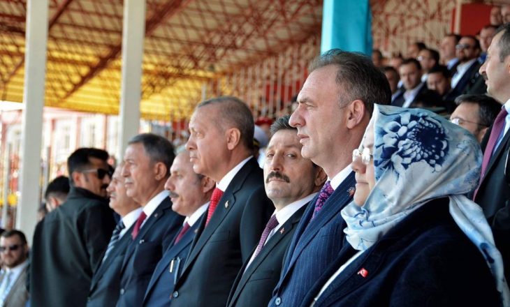 Limaj përkrahë Erdoganit, merr pjesë në shënimin e përvjetorit të Çanakkalasë