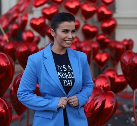Përfaqëson Shqipërinë në Eurovision, Jonida Maliqi publikon klipin