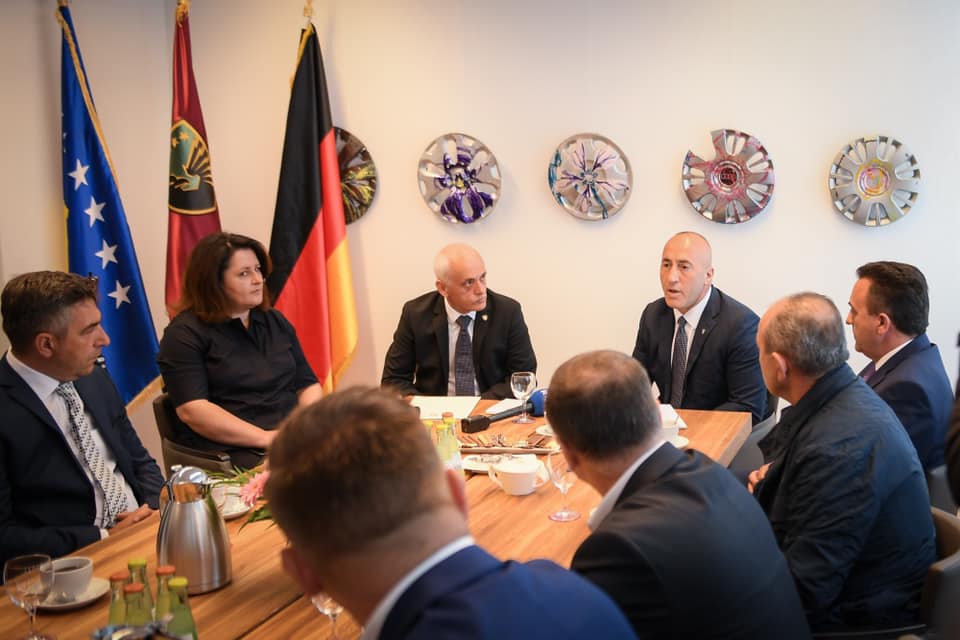 Haradinaj: Ideja për këmbim të territoreve, opsion i rrezikshëm