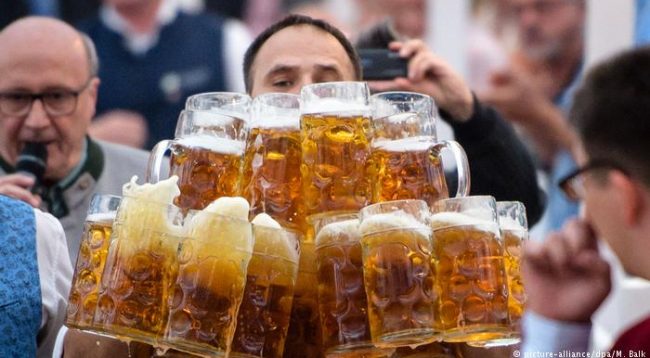 Gjermanët harxhuan 8 miliardë euro për birra