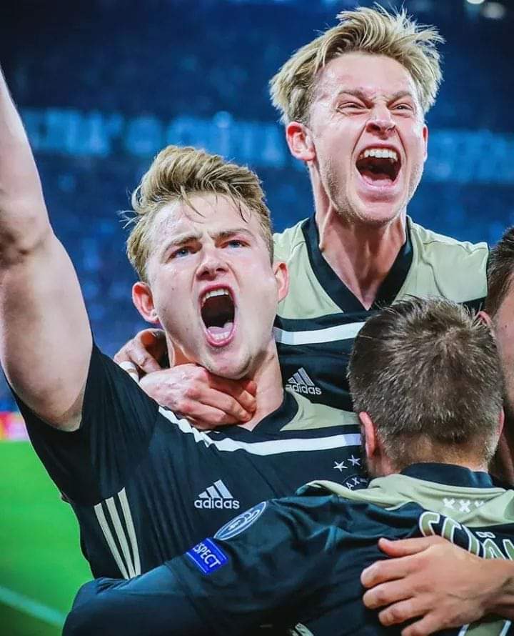 Super Ajax me super statistika