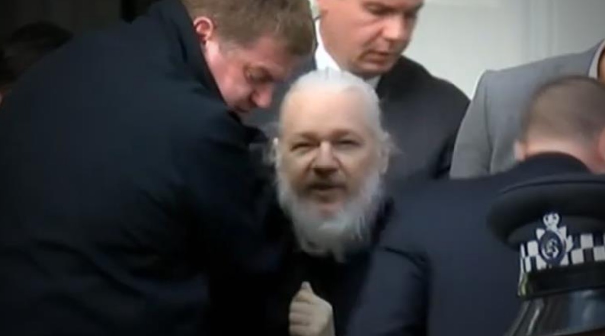 Julian Assange nuk është një hero i fjalës së lirë
