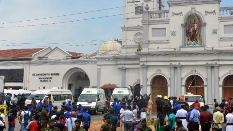 30 të vdekur nga shpërthimet me bomba në Sri Lankë
