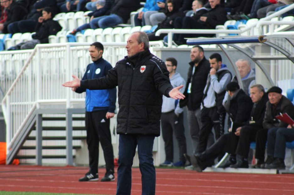 Kryetrajneri i FC Prishtina injoron rezultatin e rivalit direkt për titull