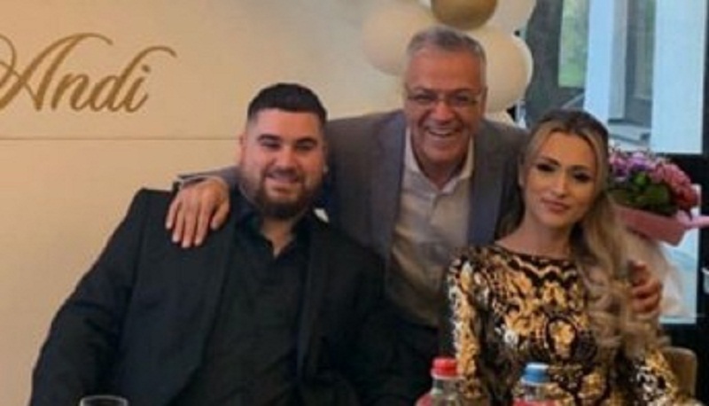 Dani i është gëzuar shumë fejesës së djalit, publikon edhe një pamje tjetër