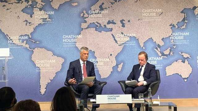 Thaçi në “Chatham House”: Koha për të reflektuar për dialogun