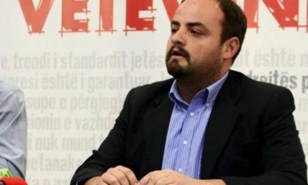 Boiken Abazi tregon se a do të marrë pjesë Vetëvendosje në zgjedhjet e Shqipërisë
