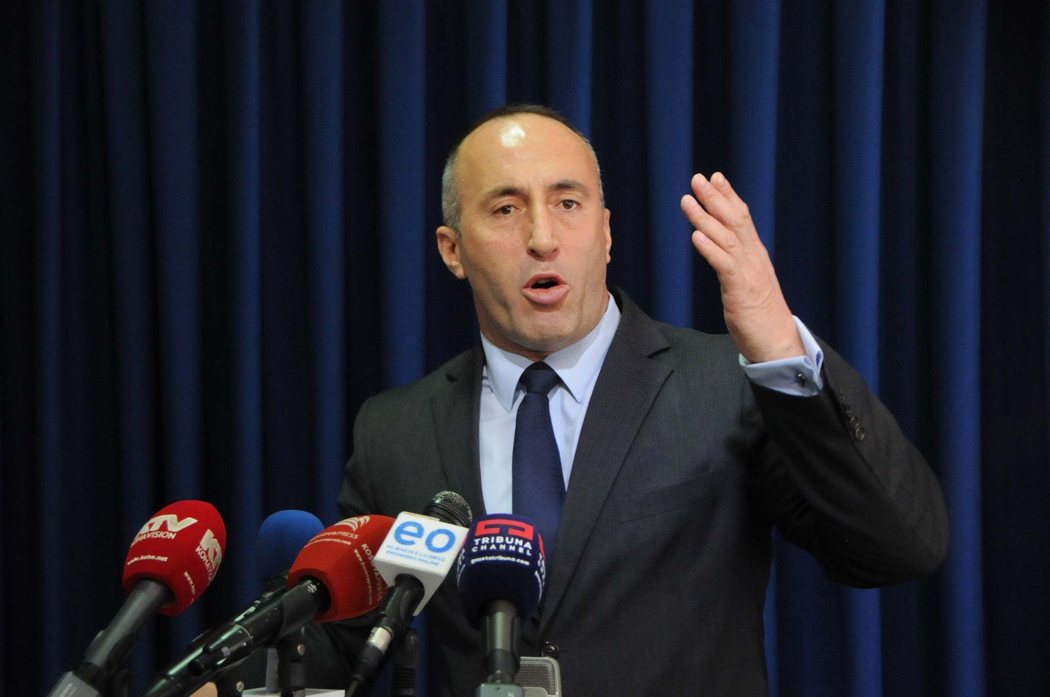 Thirrjet për luftë, kryeministri Haradinaj i përgjigjet Vuçiqit