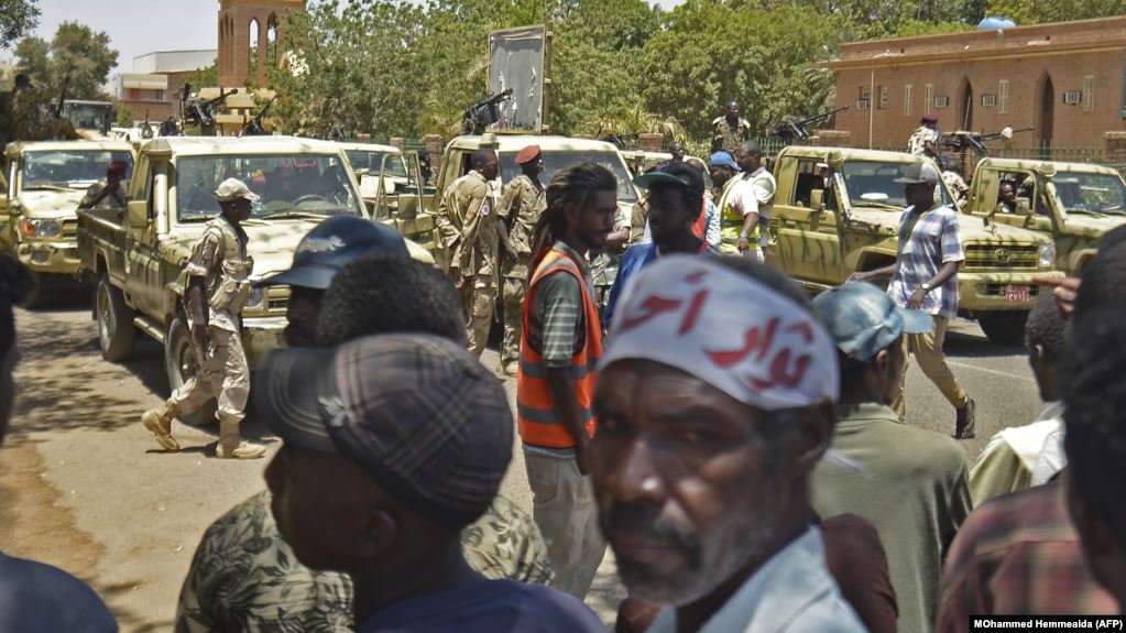 Kriza në Sudan: Ushtria dhe opozita pajtohen për tranzicionin e pushtetit