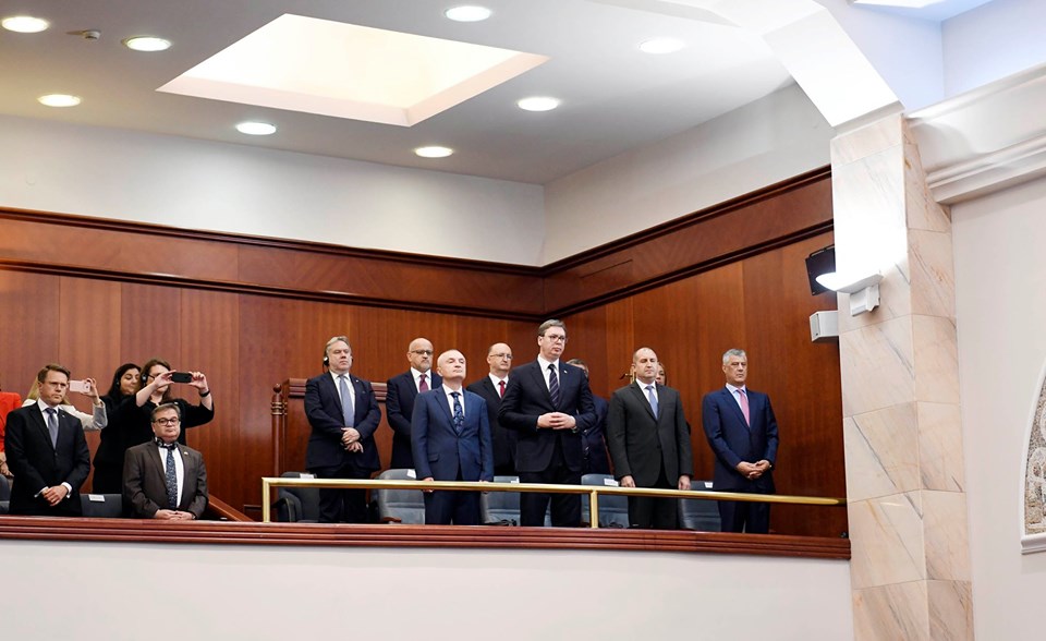 Vuçiq: Në Shkup bisedova gjatë me Thaçin