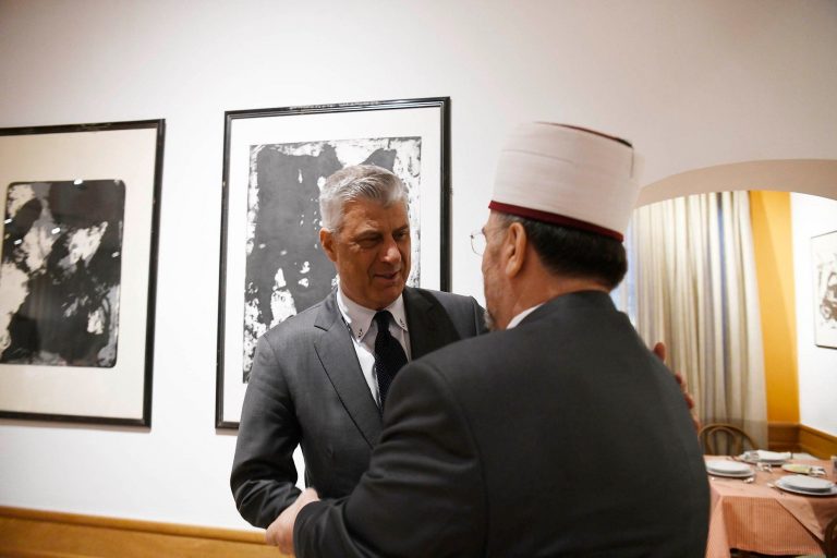 Në iftarin e presidentit nuk ishte prezent Haradinaj