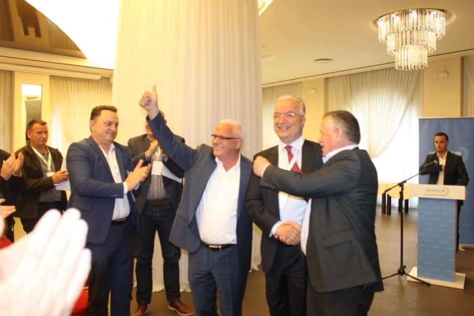 Xhavit Haliti falenderon Grabovcin e Lajçin, ky është zoti i tij për PDK-në