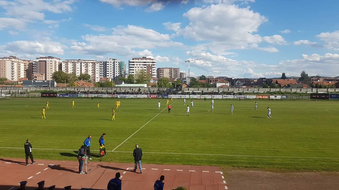 Festë te skuadra e Ferizajit pas fitores së madhe ndaj Trepçës ’89 (FOTO)