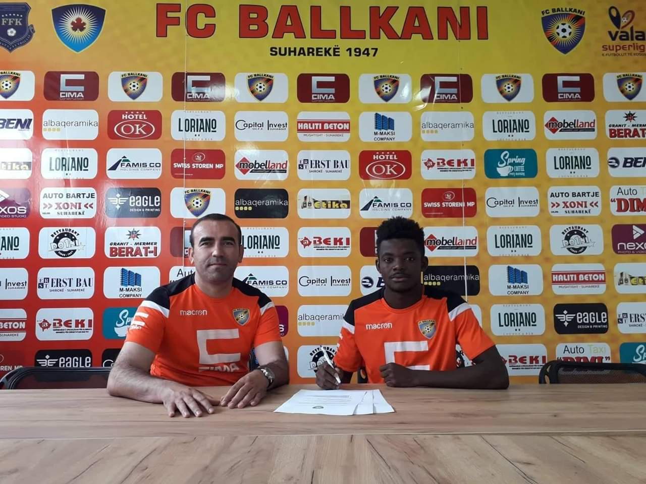 Sulmuesi nga Kameruni nē prova te skuadra e Ballkanit