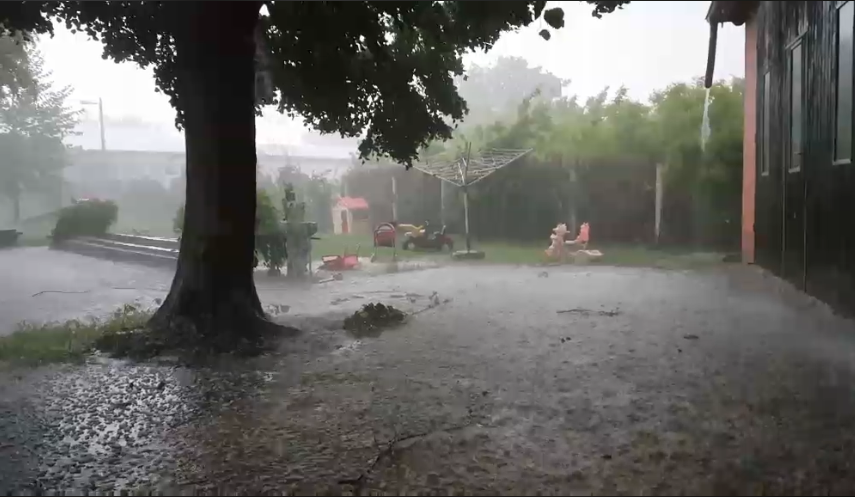 Serbia goditet nga stuhia