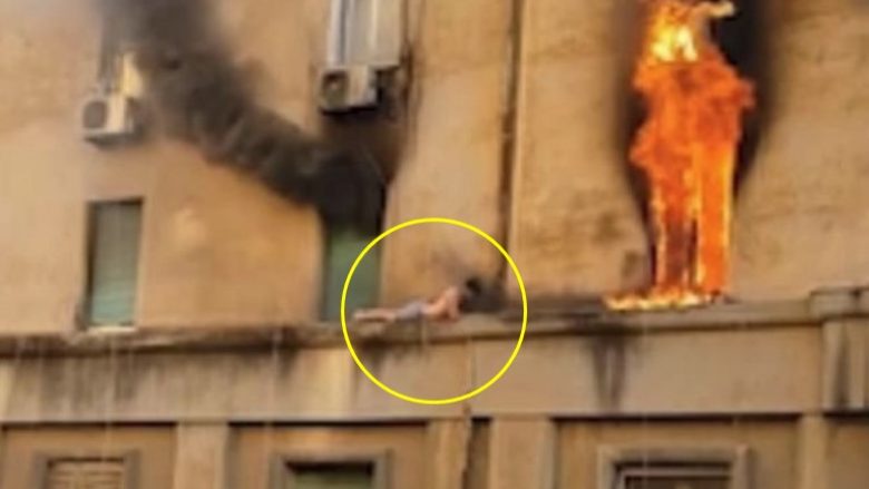Qëndroi për gjysmë ore në një vend të rrezikshëm, për t’i shpëtuar zjarrit që përfshiu apartamentin e tij