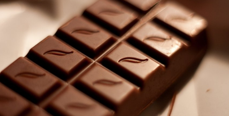 Çokollata ndihmon kundër humbjes së dëgjimit