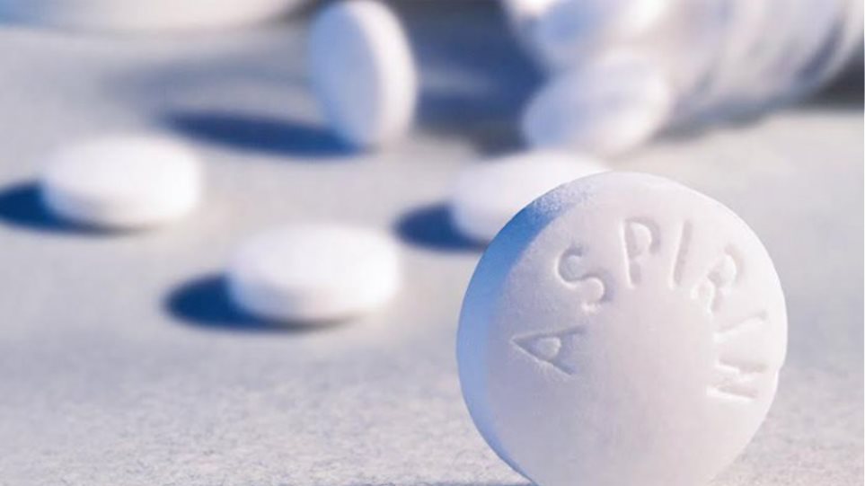 Aspirina ulë mundësitë e vdekjes nga Covid-19