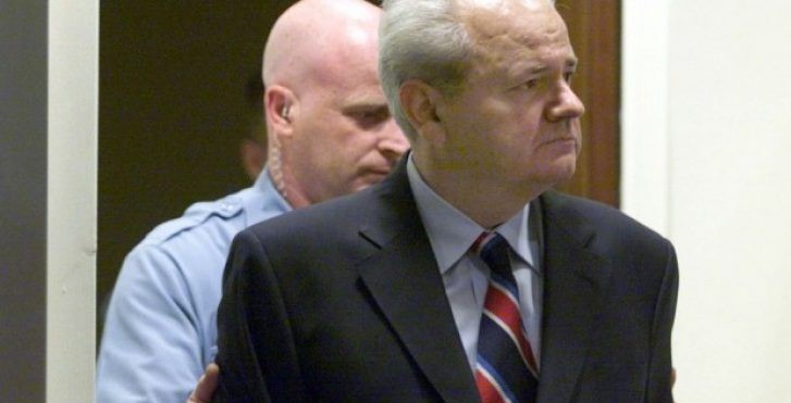 Dita kur Gjykata konfirmon padinë kundër Slobodan Milosheviqit