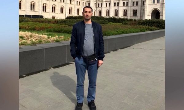 Lirohet zyrtari i ATK-së që u arrestua në Serbi