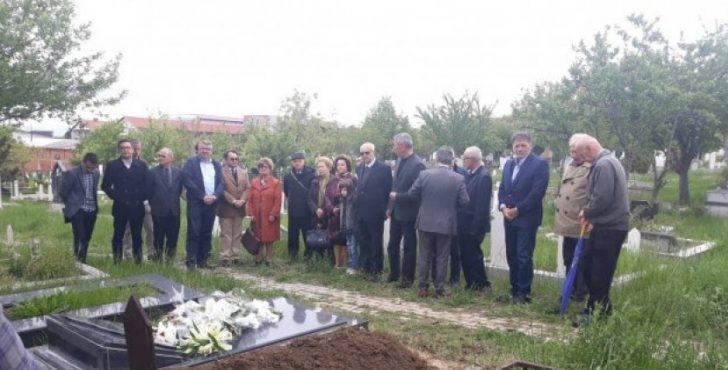 Djali i Fehmi Aganit, rrëfen momentet e fundit me babanë që ia vrau Serbia