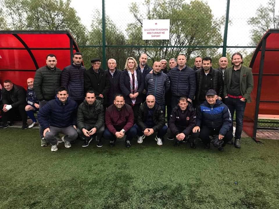 Enes Shosholli uron Valmir Veliun: Shërim të shpejtë kampion