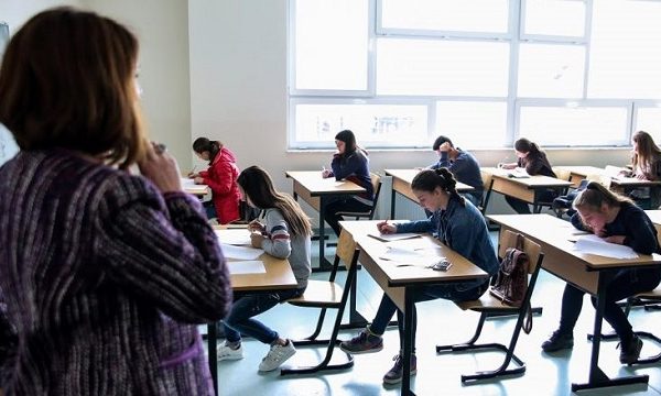 Gara e diturisë s’mbahet në tërë Kosovën