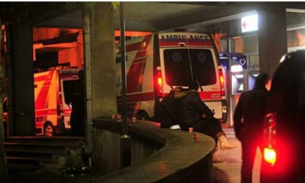 Një 32-vjeçare hidhet nga ura në Shkup