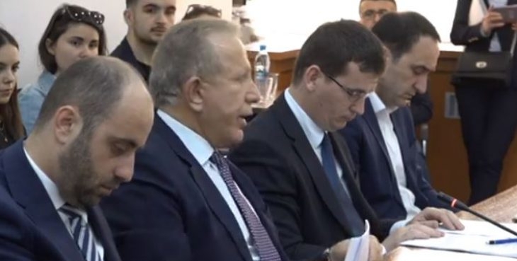 Përplasen Glauk Konjufca dhe Behgjet Pacolli!