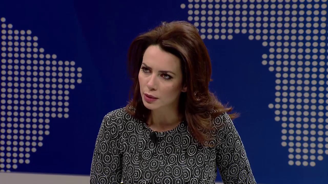 Divorcohet pas 20 vitesh martesë, deputetja shqiptare