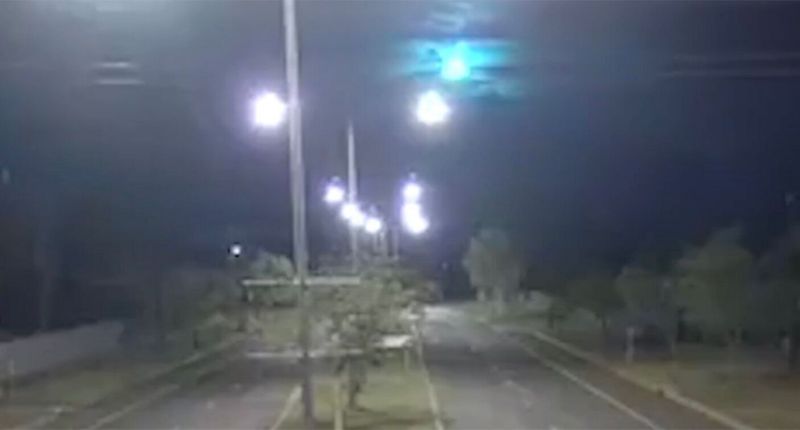Australi, meteori i ndritshëm frikëson banorët (Video)